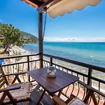 Apartment Paloudas Bay *