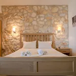 Paloudas Bay Apartment