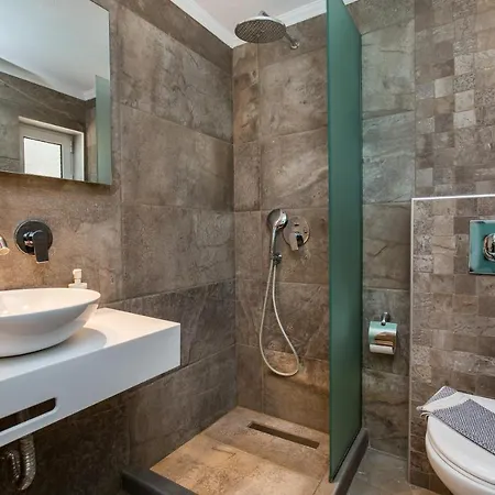 Akti Klisma Appartement