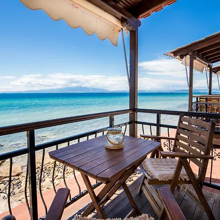 Paloudas Bay Apartamento