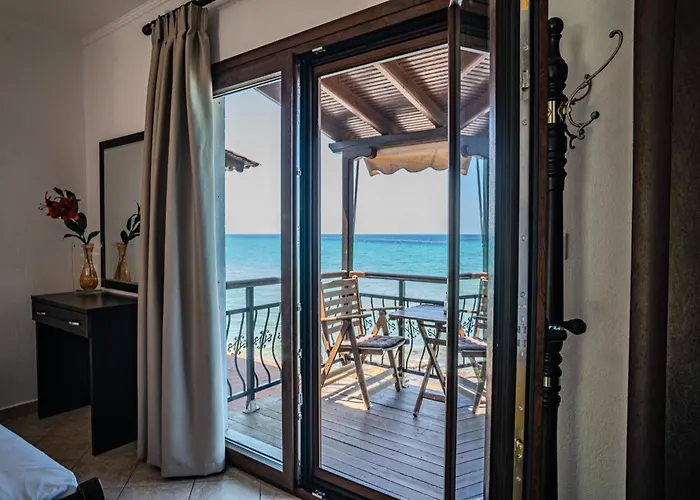 Akti Klisma * Skála Kallirákhis